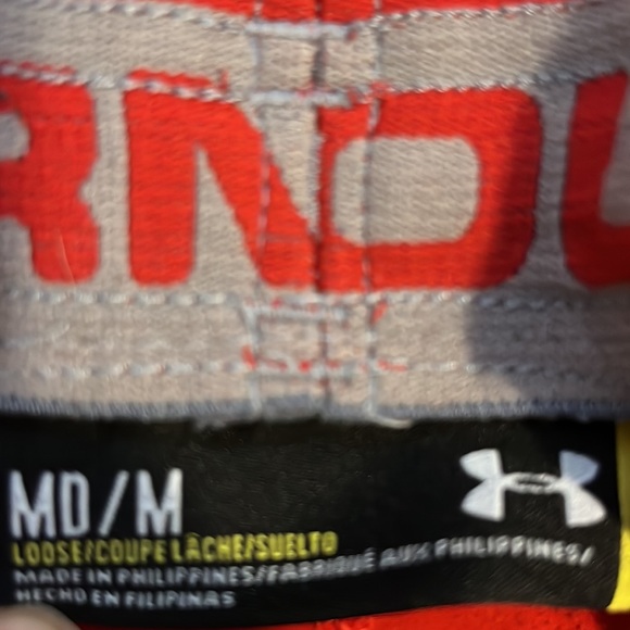 Underarmour Workout Shorts - Picture 3 of 3